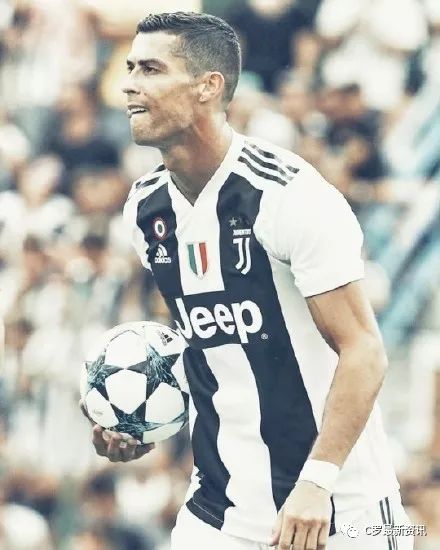 网球ATP年终总决赛：奥热-阿利亚西姆胜兹韦列夫