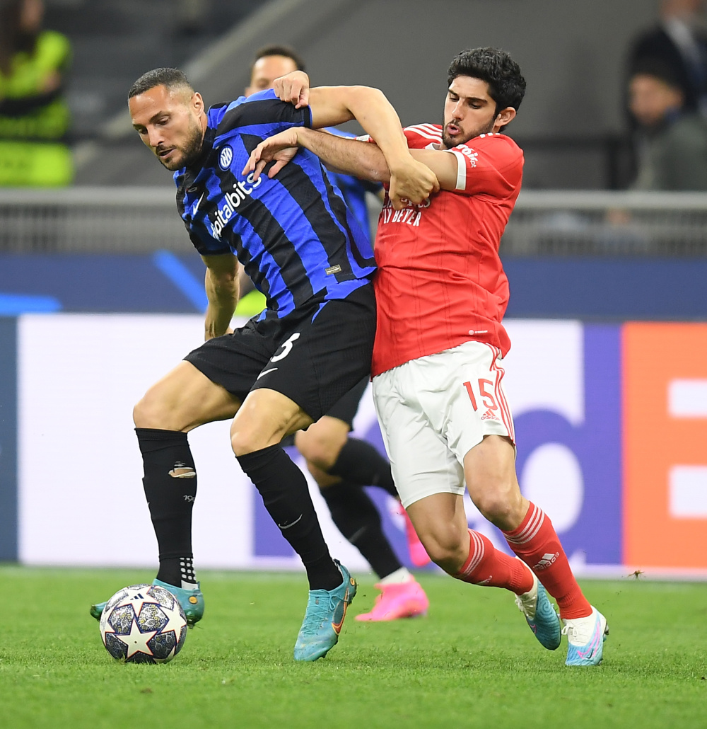 他第四节突然爆发，带队直接反超