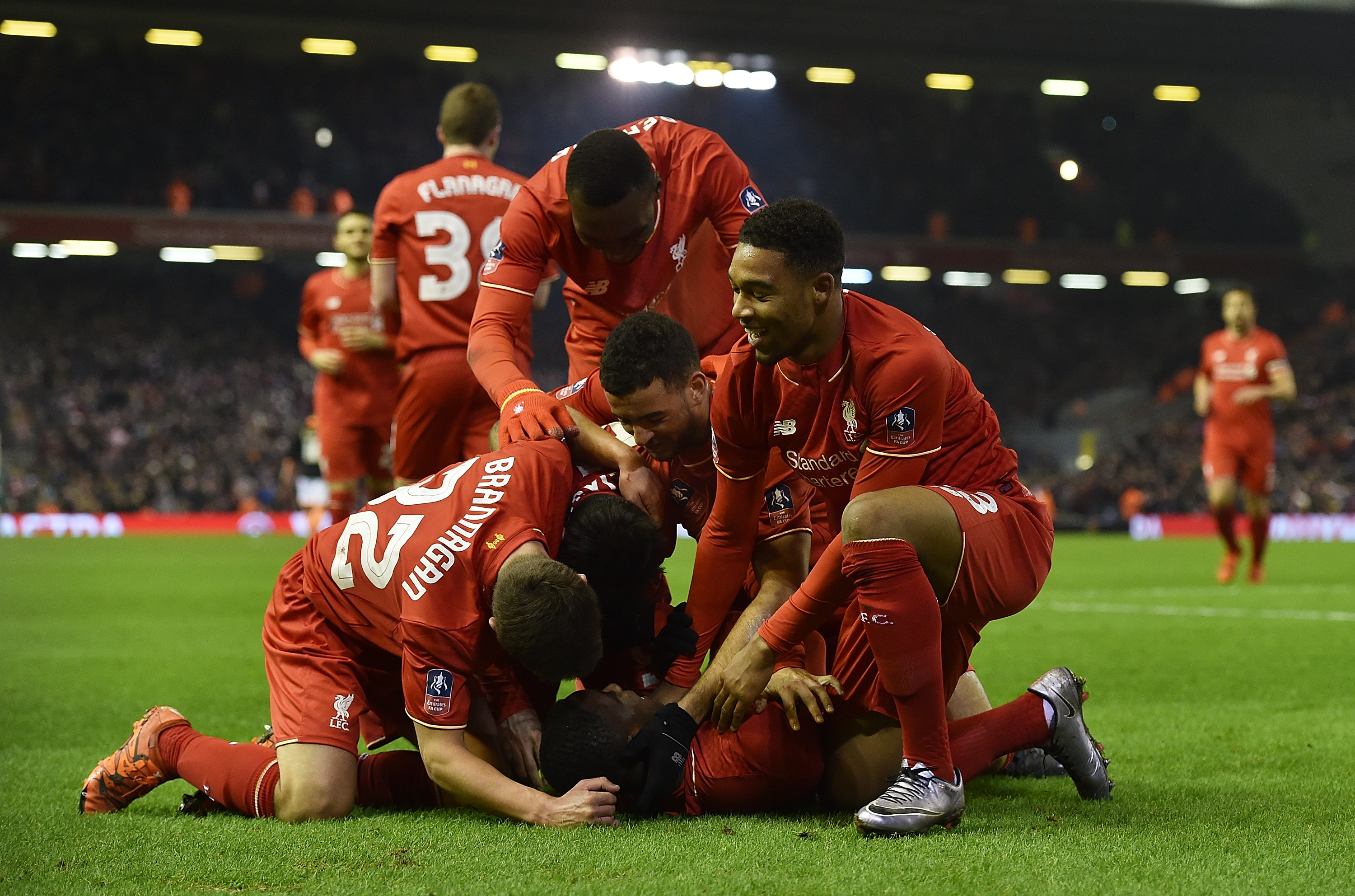 同位置对决看得人上头