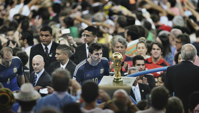 美记：字母哥在2020年确实想加盟热火，还有意与东契奇联手