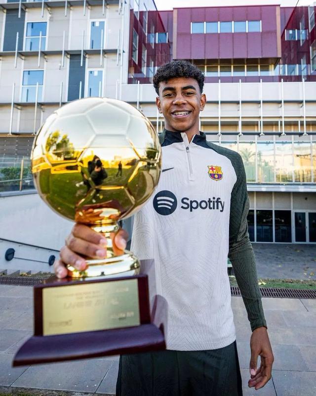 托尼：相较劳塔罗我更喜欢图拉姆，后者是意甲最强的中锋