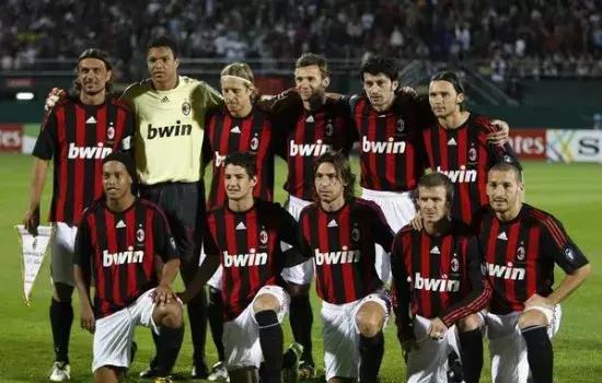 森保一：早上我会双手合十心怀感恩，有时我不换衣服保持好运