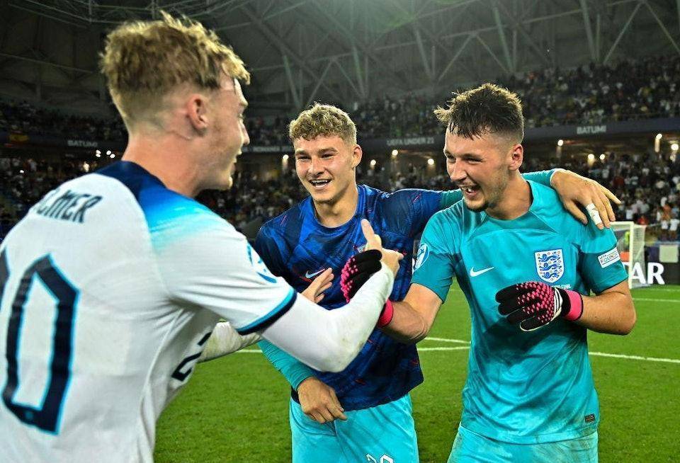 热苏斯对阵布鲁日替补登场，时隔近一年后重返赛场