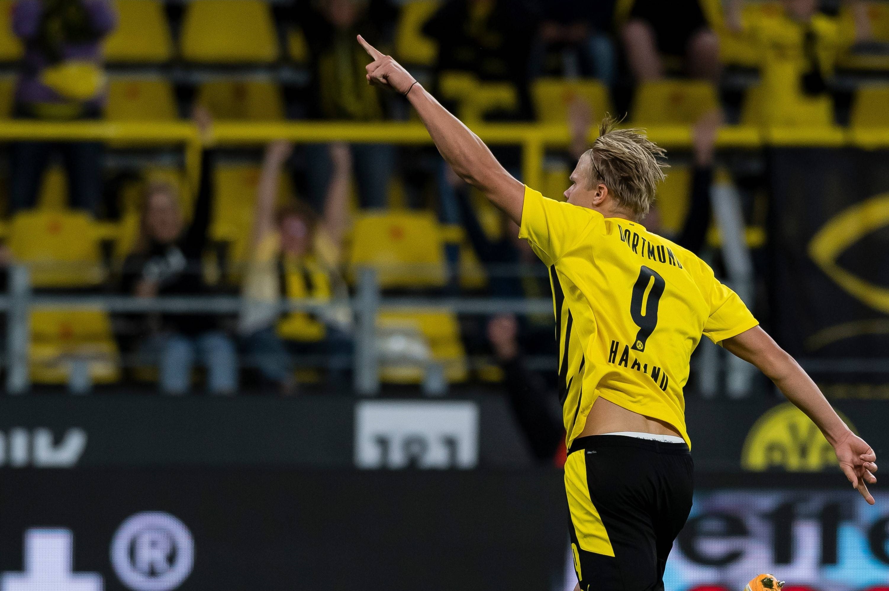 篮球CBA球队更换外援，期待改善进攻