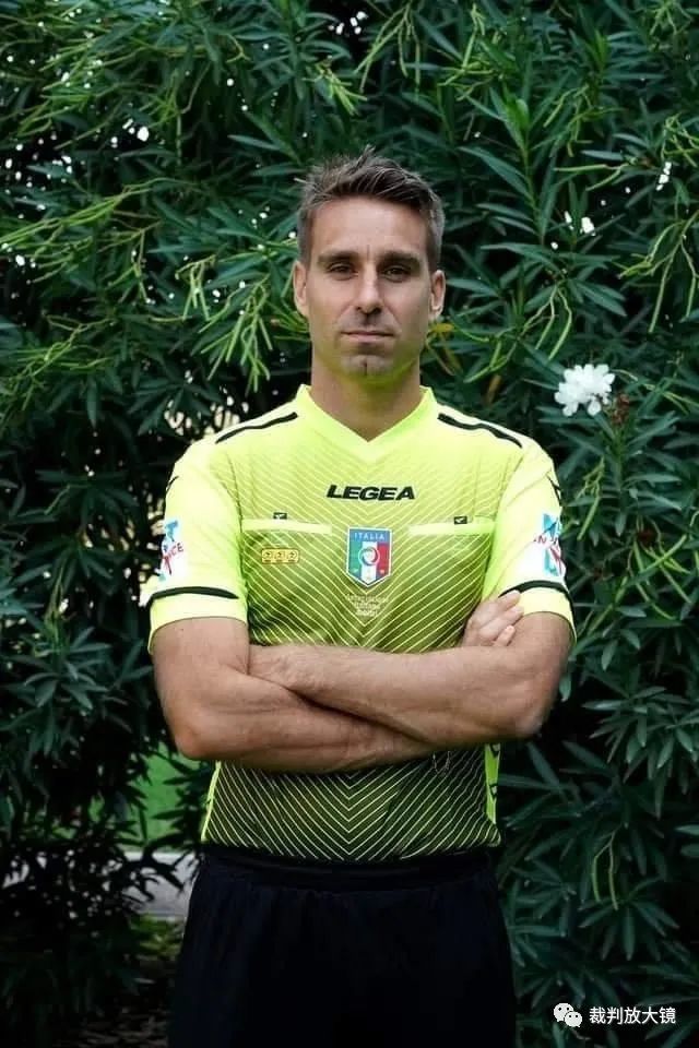 布朗：姆伯莫过去几年被低估了，大家都更关注伊万-托尼