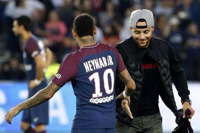 五人合同到期！广东队队内竞争激烈 两将大概率放弃 一人已转型